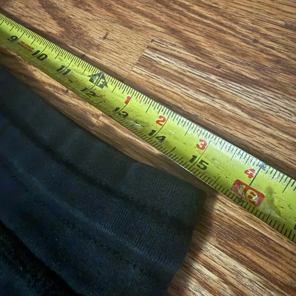 D.A.R.E Sweatpants Size Medium